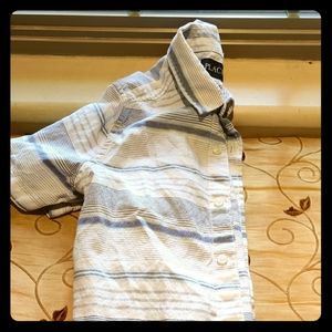 Children's Place Boys button down Size 7/8